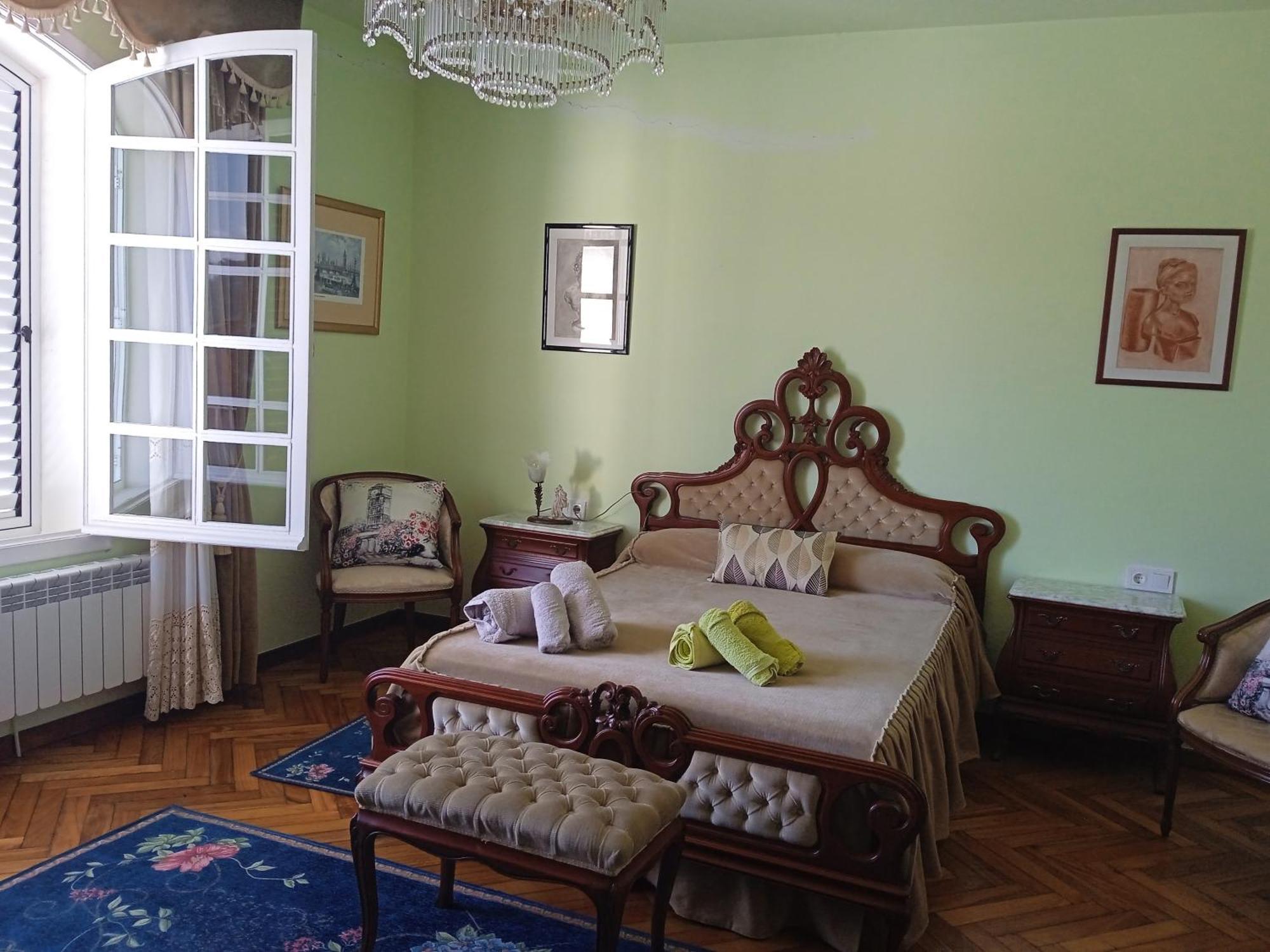 Bed and breakfast A Casa De Abelleira Ponteareas Extérieur photo
